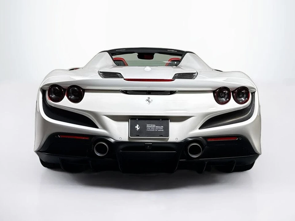 2022 Ferrari F8 Spider - Image 8 of 28