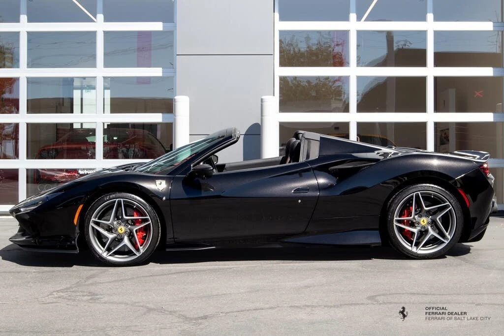 2022 Ferrari F8 Spider - Image 2 of 19
