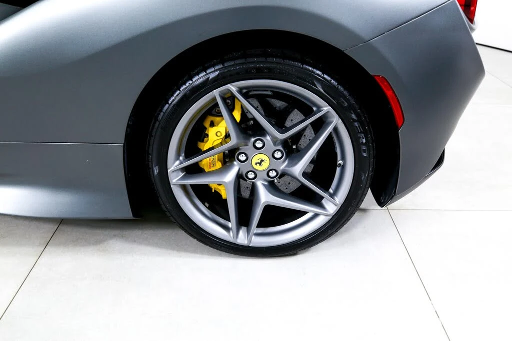 2022 Ferrari F8 Spider - Image 29 of 31