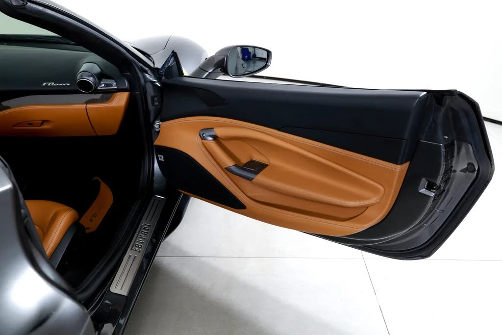 2022 Ferrari F8 Spider - Image 18 of 31