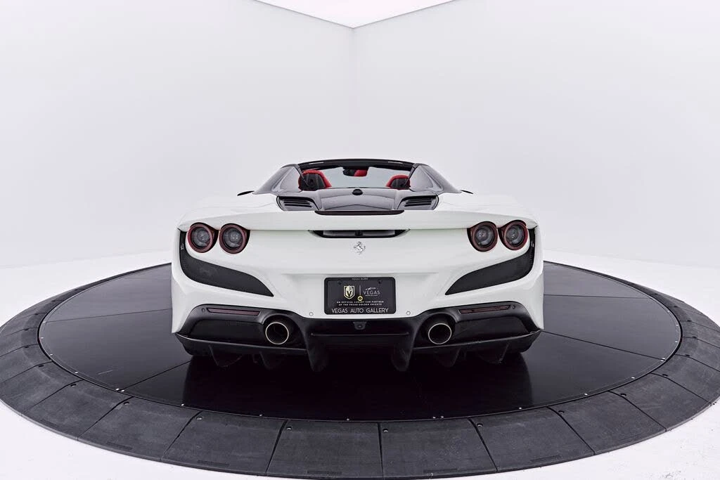 2022 Ferrari F8 Spider - Image 18 of 31