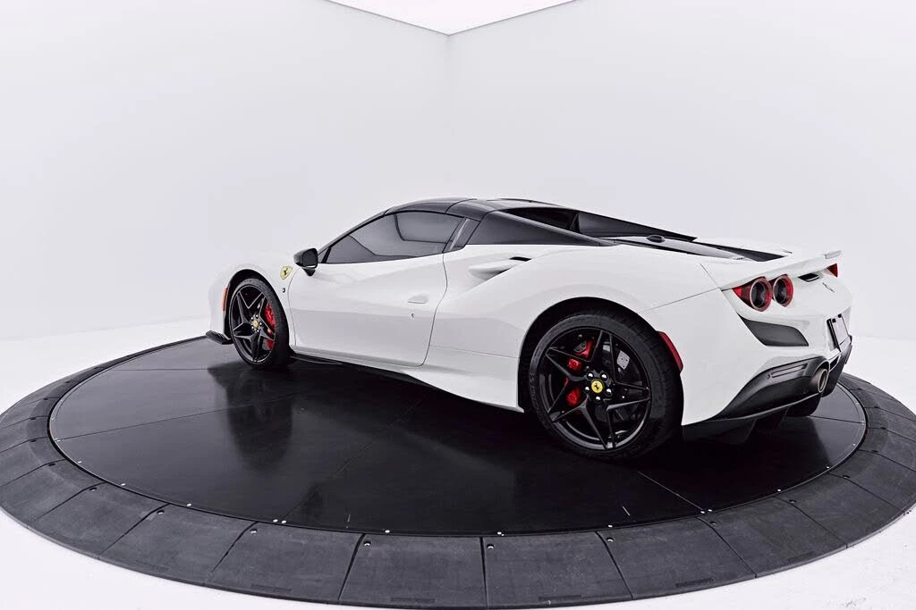 2022 Ferrari F8 Spider - Image 9 of 31