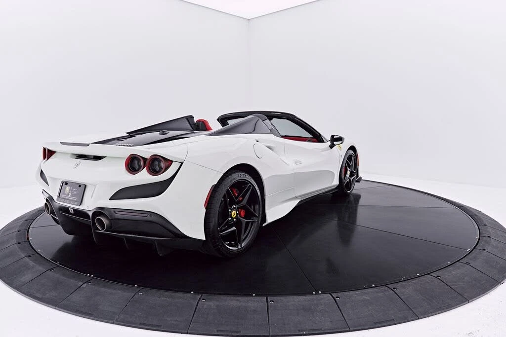 2022 Ferrari F8 Spider - Image 19 of 31