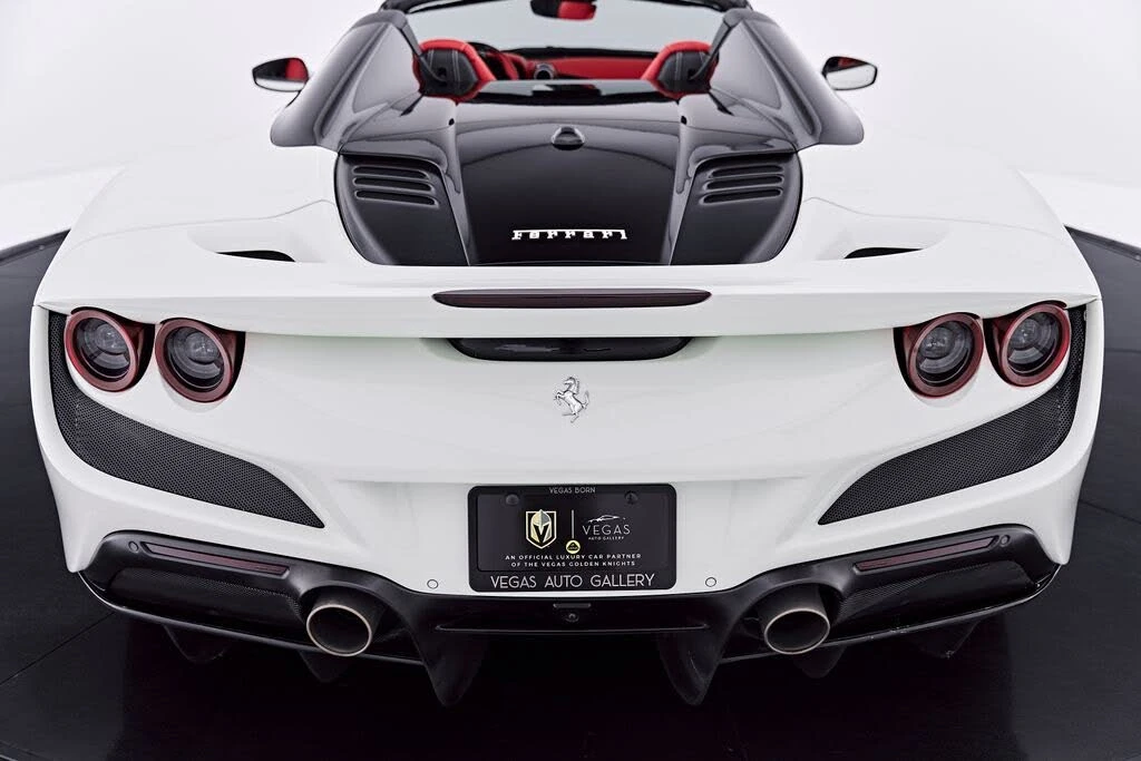 2022 Ferrari F8 Spider - Image 28 of 31