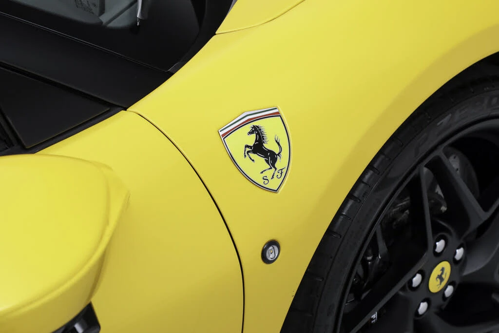 2022 Ferrari F8 Spider - Image 27 of 31