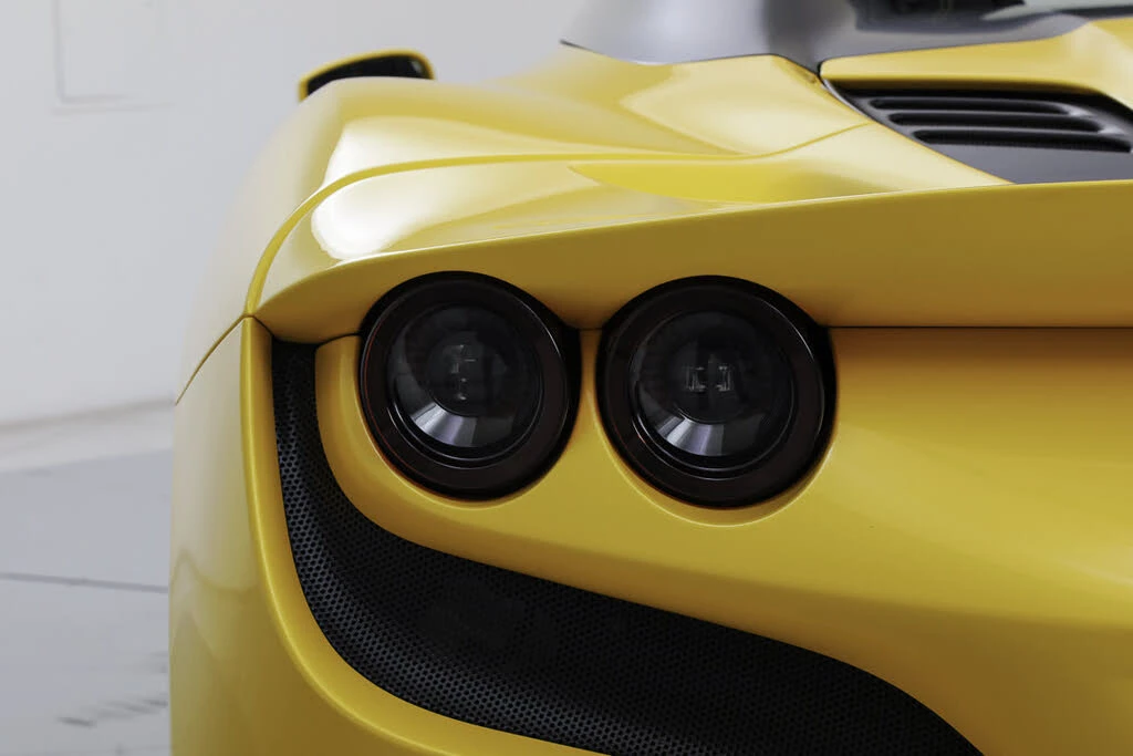 2022 Ferrari F8 Spider - Image 24 of 31