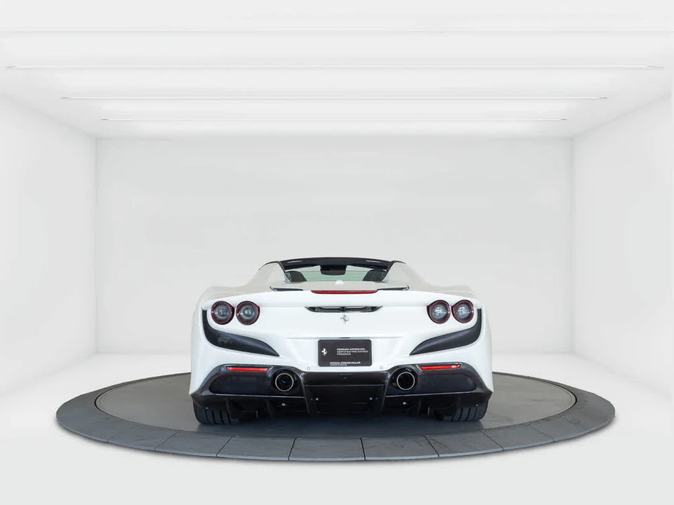 2022 Ferrari F8 Spider - Image 4 of 6