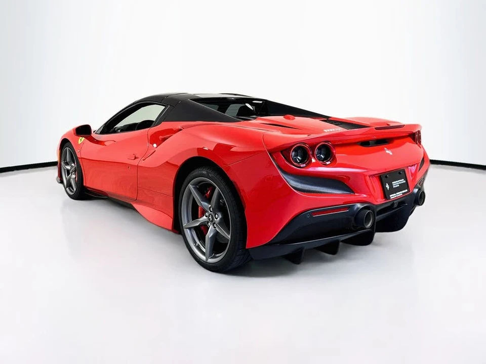 2022 Ferrari F8 Spider - Image 5 of 7