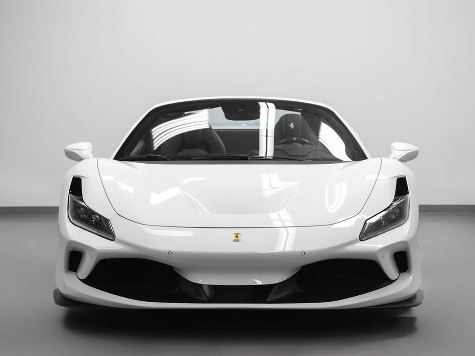 2022 Ferrari F8 Spider - Image 12 of 31
