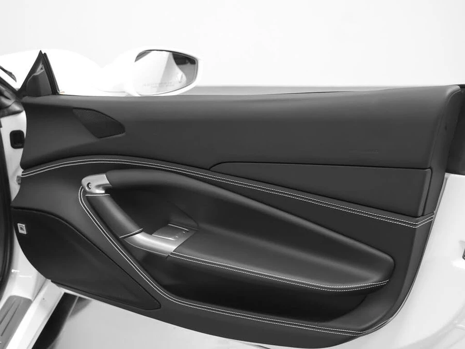 2022 Ferrari F8 Spider - Image 30 of 31