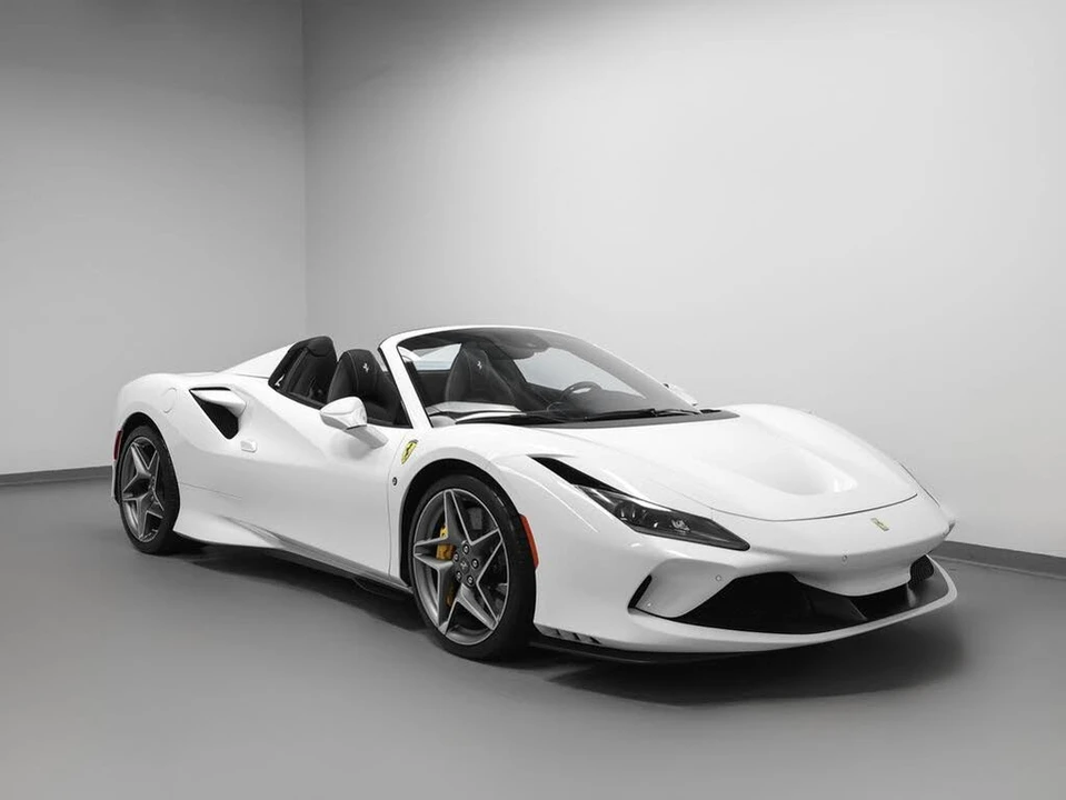 2022 Ferrari F8 Spider - Image 16 of 31
