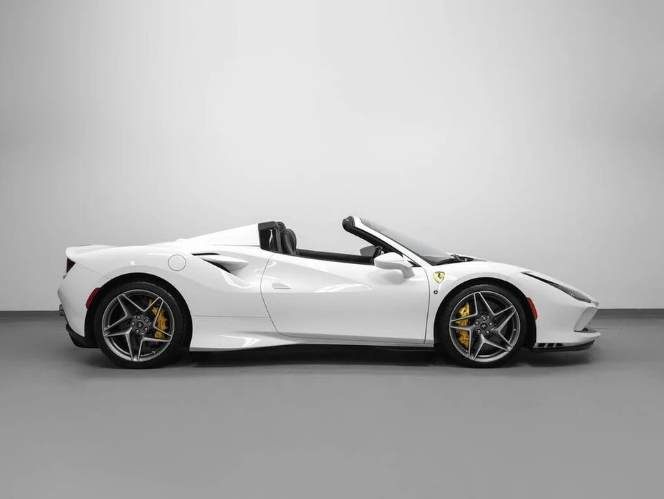 2022 Ferrari F8 Spider - Image 4 of 31
