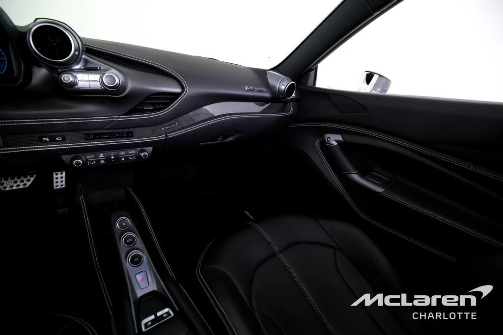 2022 Ferrari F8 Spider - Image 16 of 31