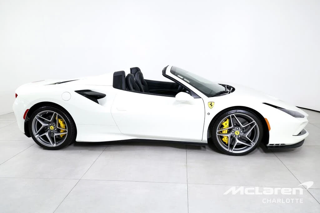 2022 Ferrari F8 Spider - Image 10 of 31