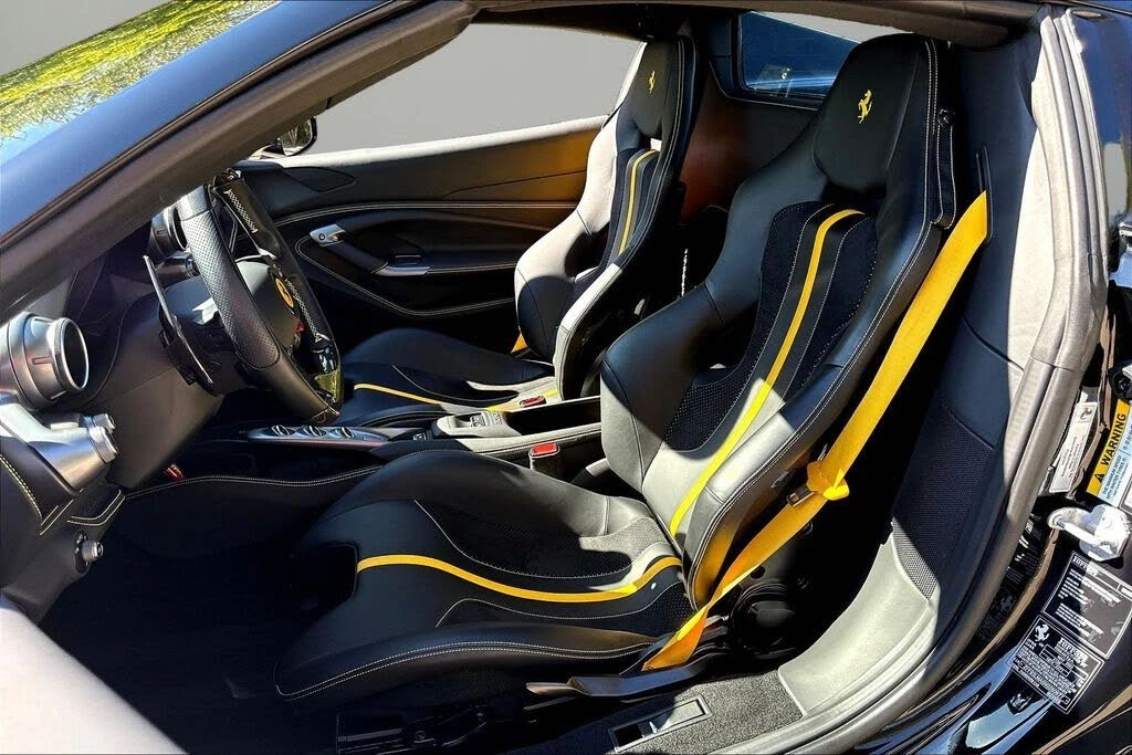 2022 Ferrari F8 Spider - Image 19 of 30