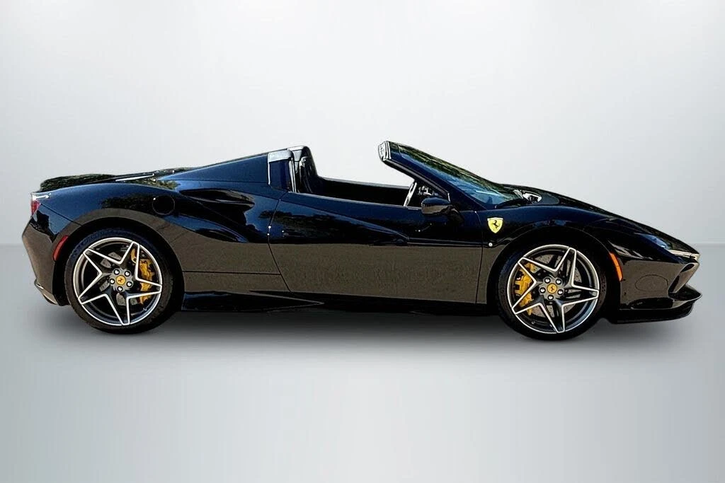 2022 Ferrari F8 Spider - Image 4 of 30