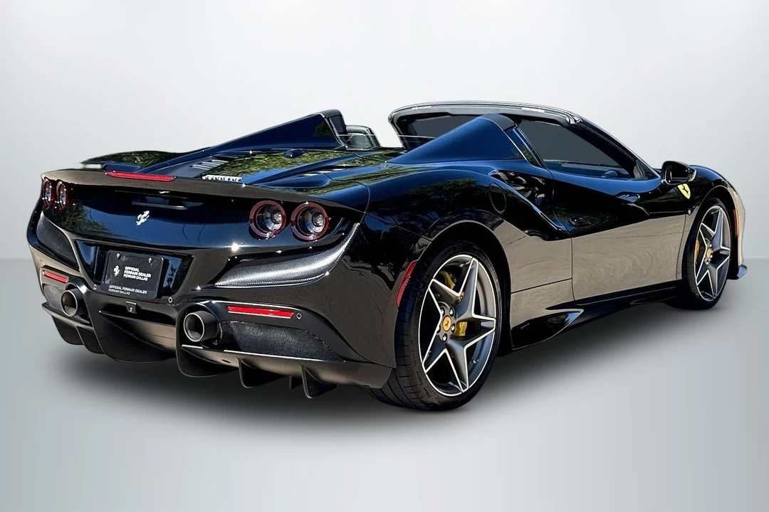 2022 Ferrari F8 Spider - Image 7 of 30