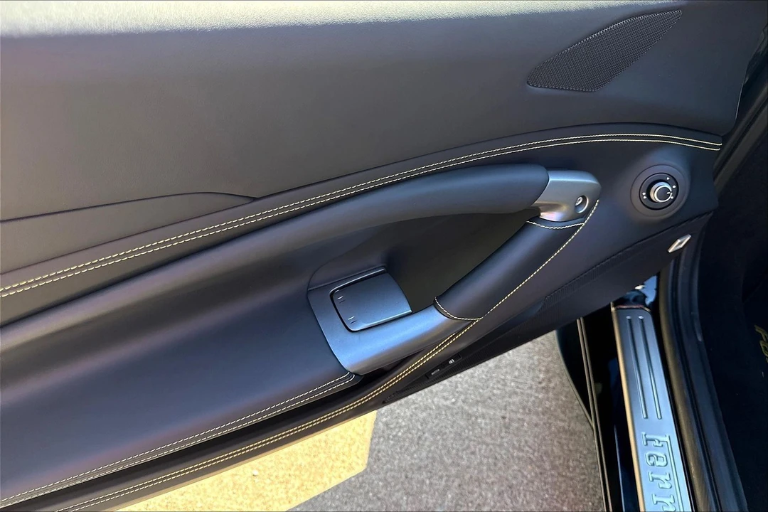 2022 Ferrari F8 Spider - Image 30 of 30