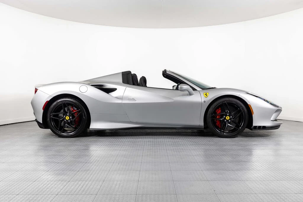 2022 Ferrari F8 Spider - Image 3 of 31