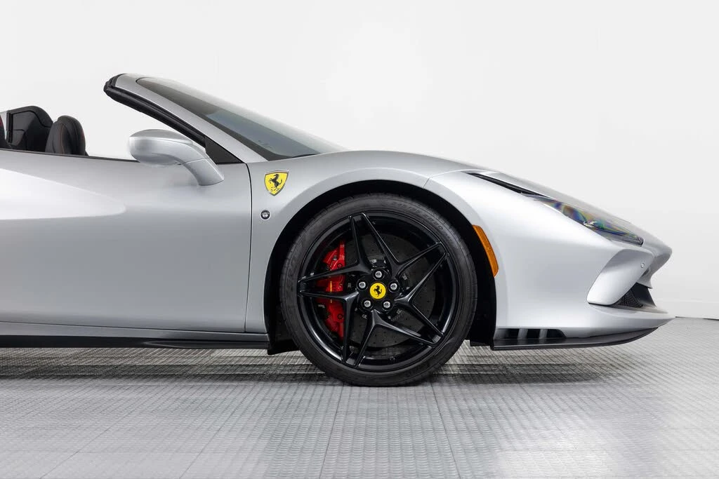 2022 Ferrari F8 Spider - Image 22 of 31