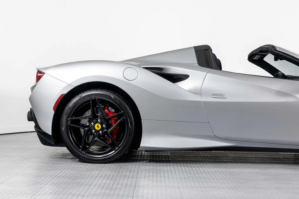 2022 Ferrari F8 Spider - Image 21 of 31