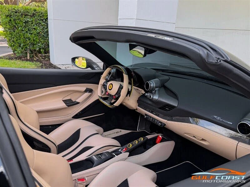 2022 Ferrari F8 Spider - Image 27 of 31