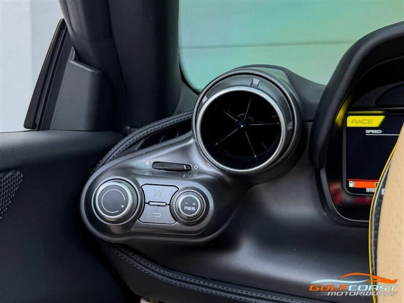 2022 Ferrari F8 Spider - Image 20 of 31