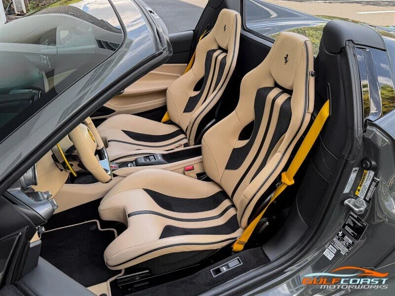2022 Ferrari F8 Spider - Image 22 of 31