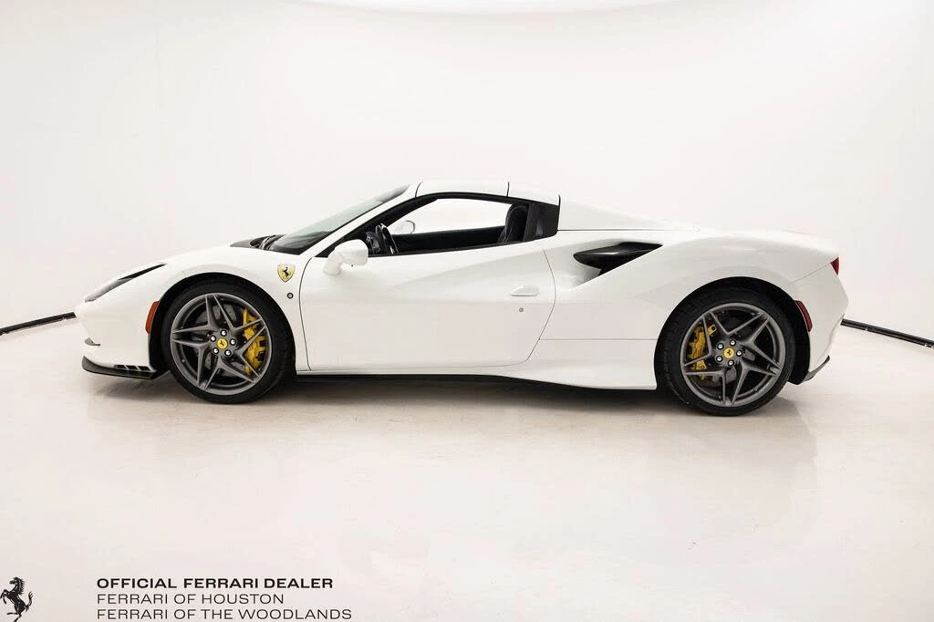 2022 Ferrari F8 Spider - Image 28 of 31