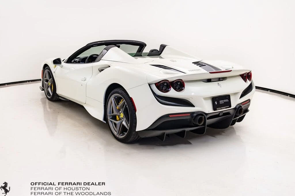 2022 Ferrari F8 Spider - Image 2 of 31