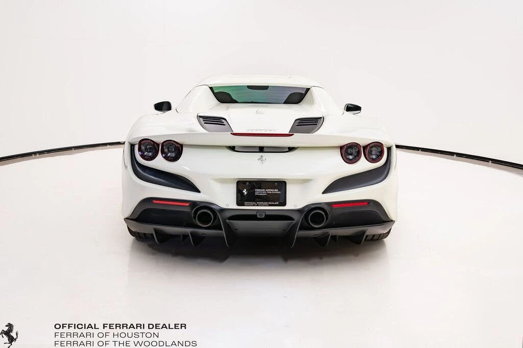 2022 Ferrari F8 Spider - Image 30 of 31