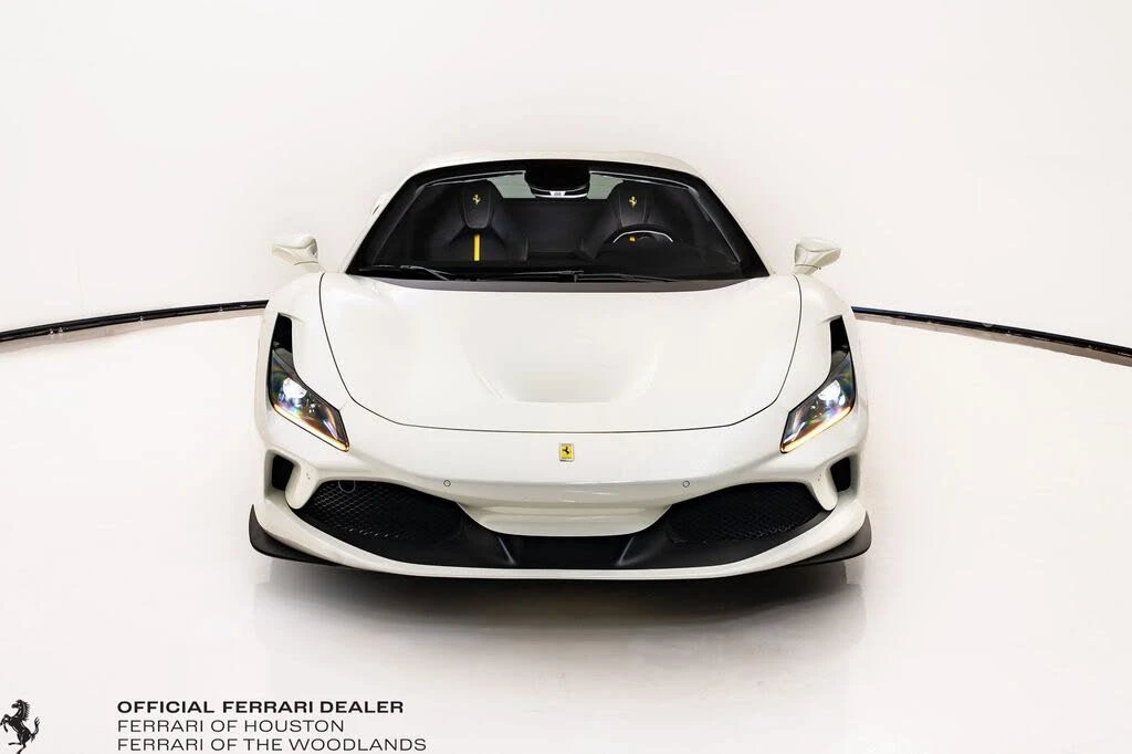 2022 Ferrari F8 Spider - Image 29 of 31
