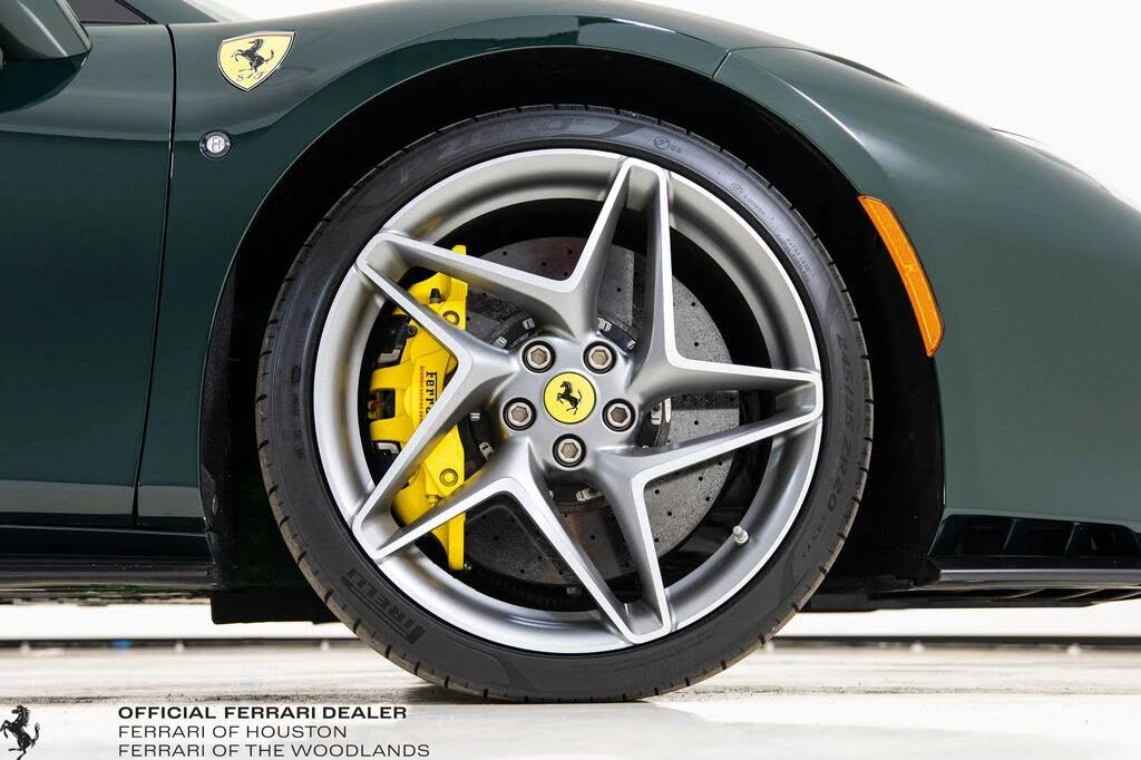 2022 Ferrari F8 Spider - Image 18 of 31