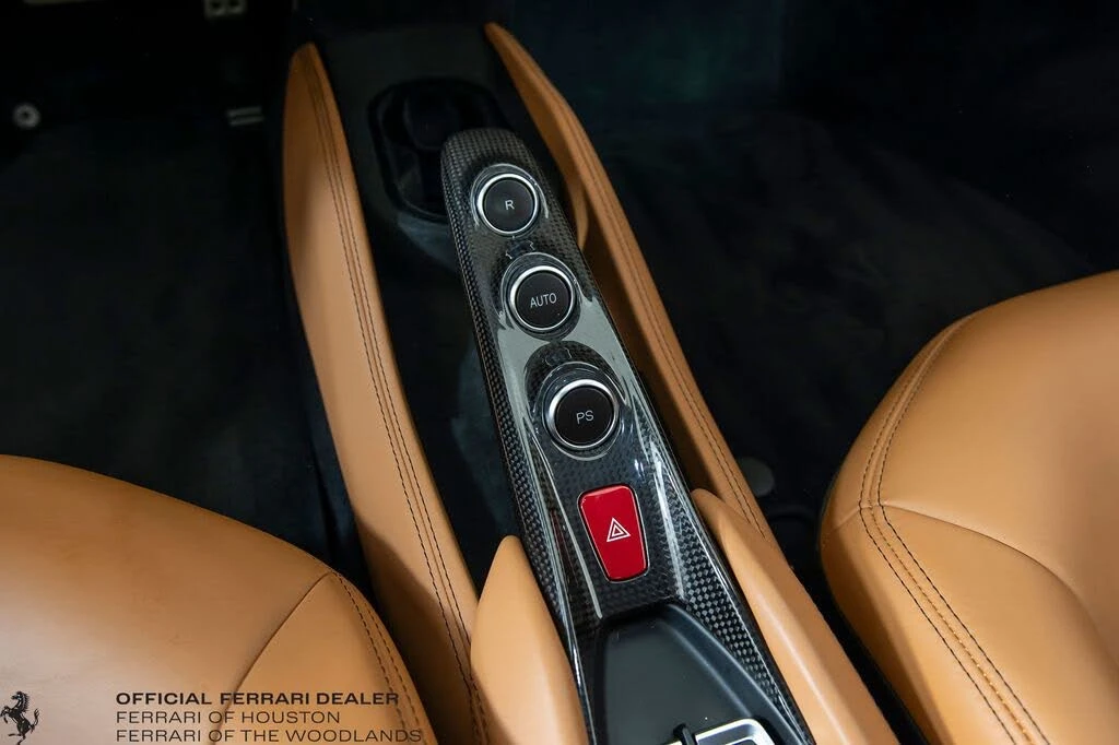 2022 Ferrari F8 Spider - Image 13 of 31