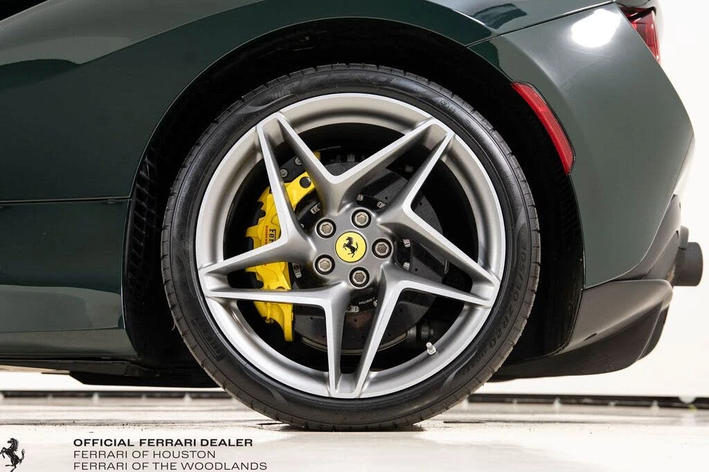 2022 Ferrari F8 Spider - Image 16 of 31