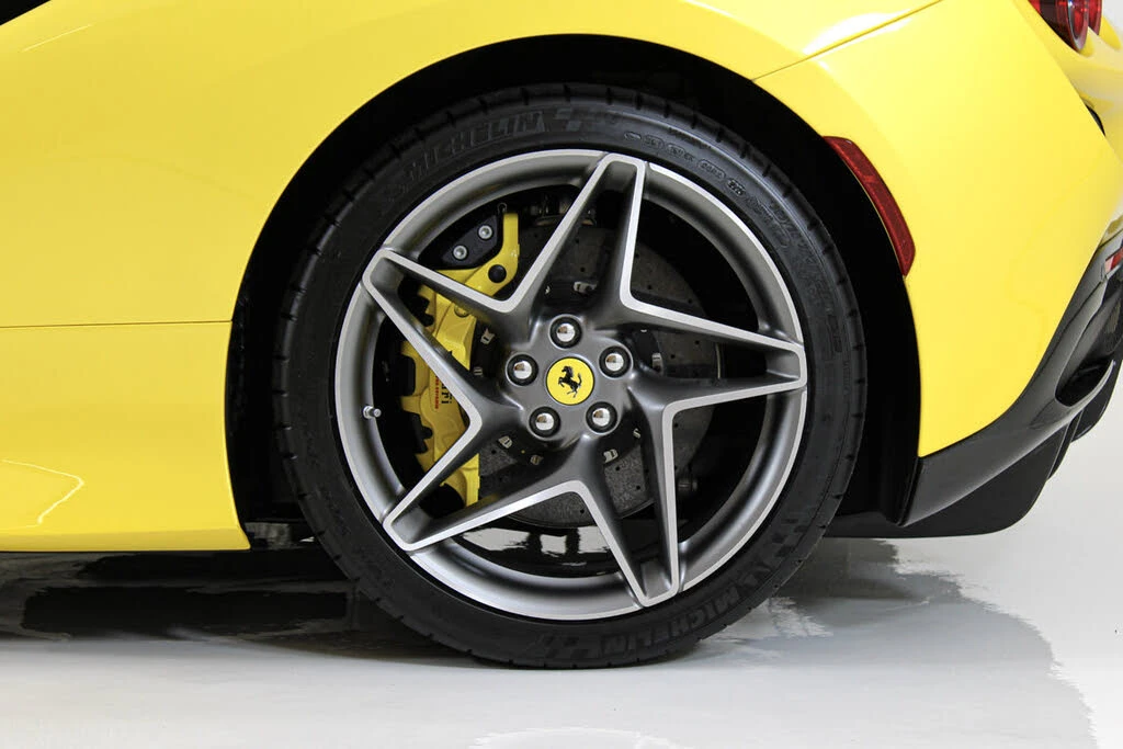 2022 Ferrari F8 Spider - Image 22 of 31