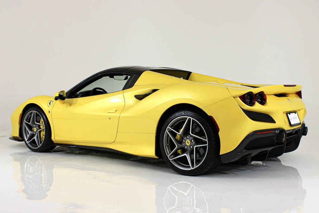 2022 Ferrari F8 Spider - Image 8 of 31