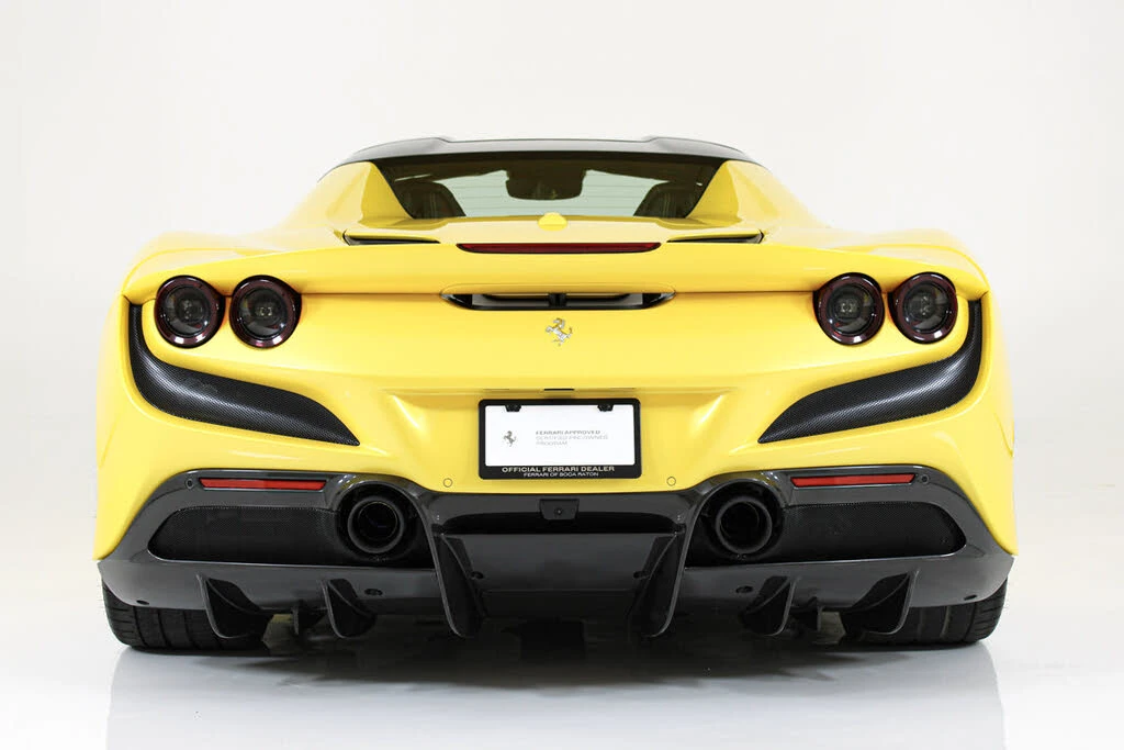 2022 Ferrari F8 Spider - Image 10 of 31