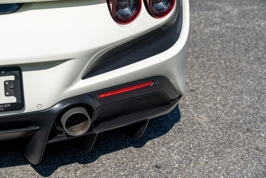 2022 Ferrari F8 Spider - Image 16 of 31