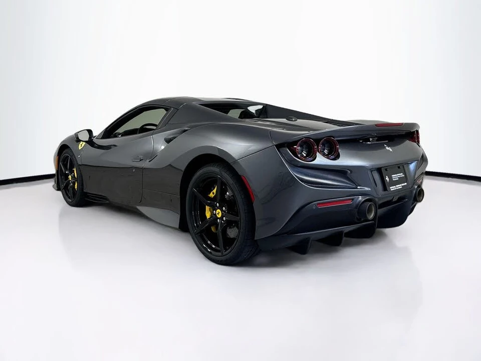 2022 Ferrari F8 Spider - Image 5 of 6