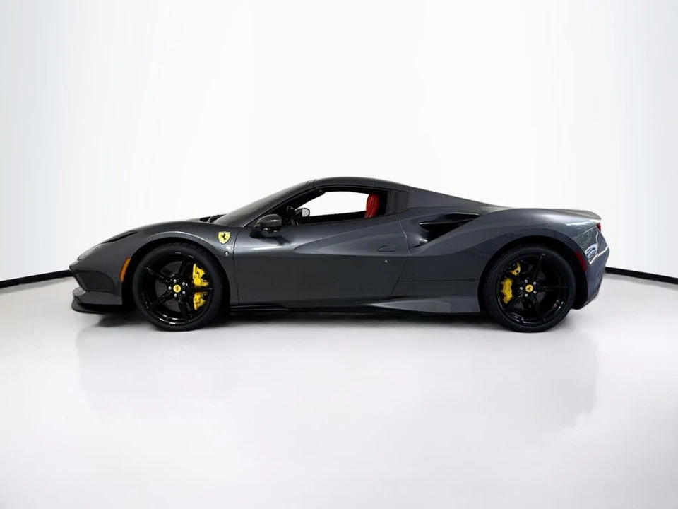 2022 Ferrari F8 Spider - Image 4 of 6