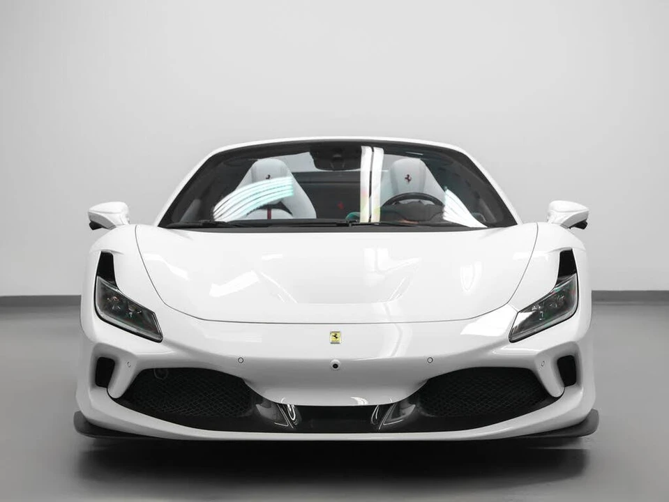 2022 Ferrari F8 Spider - Image 15 of 31