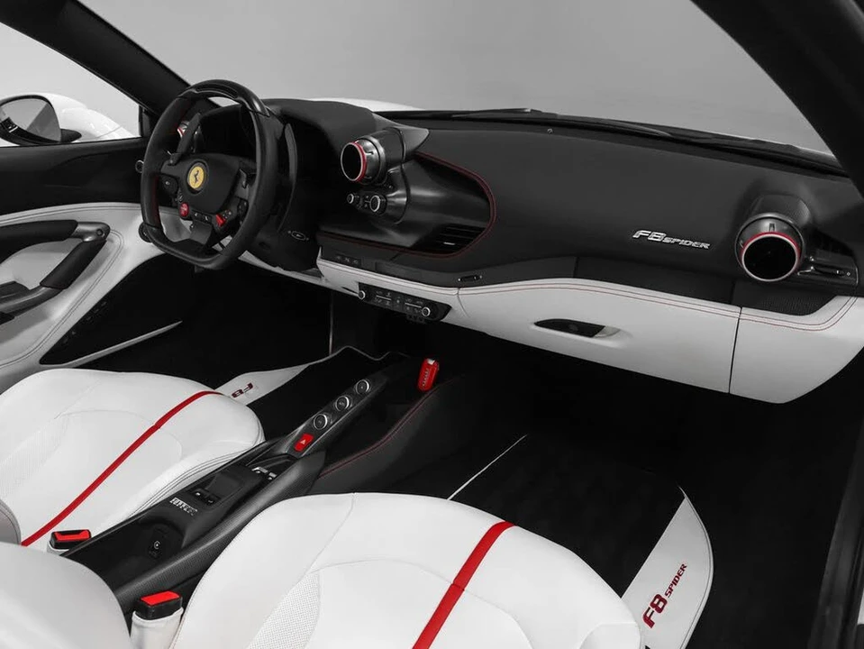 2022 Ferrari F8 Spider - Image 30 of 31
