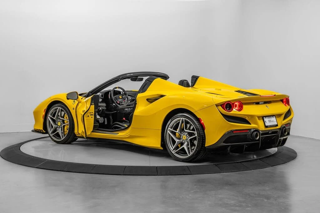 2022 Ferrari F8 Spider - Image 2 of 31
