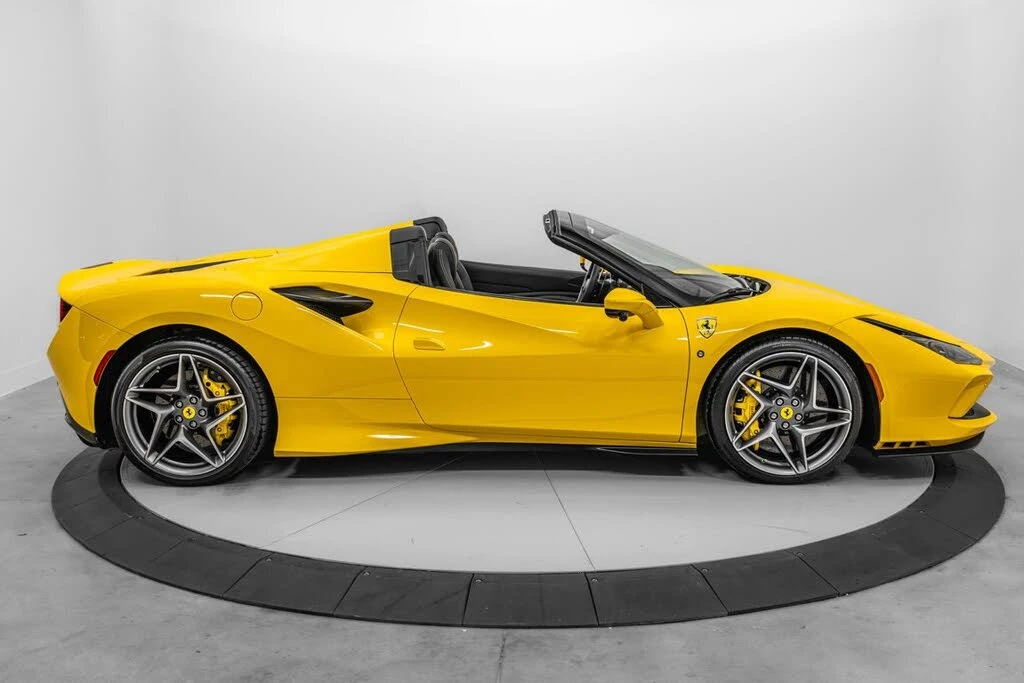 2022 Ferrari F8 Spider - Image 9 of 31