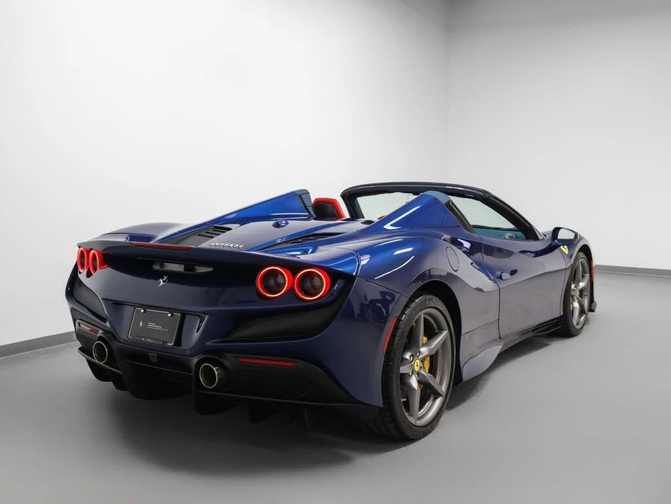 2022 Ferrari F8 Spider - Image 16 of 31