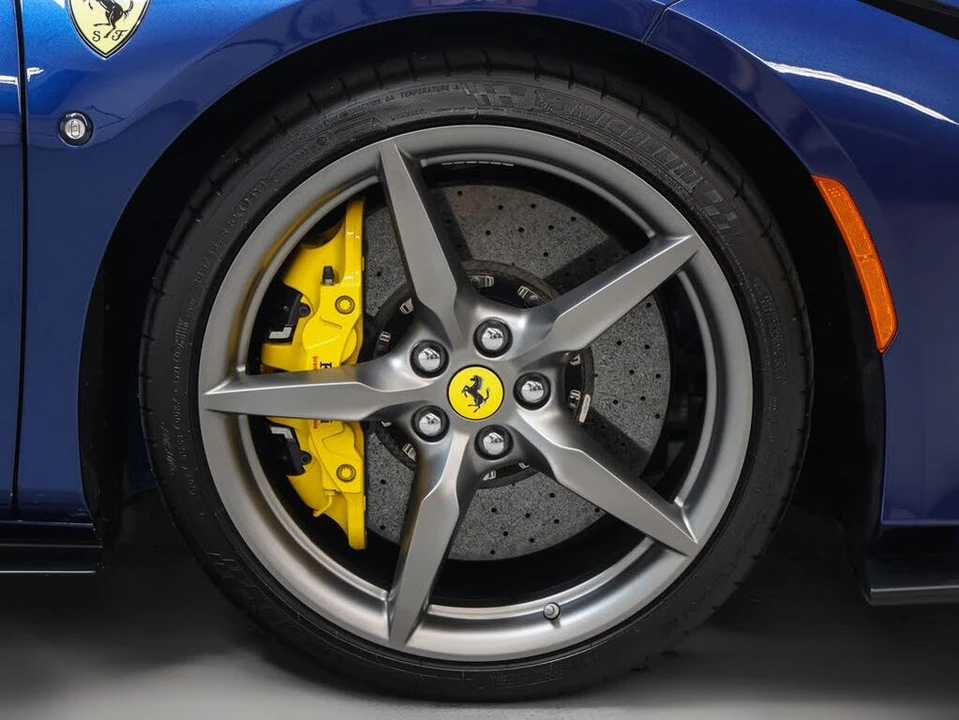2022 Ferrari F8 Spider - Image 10 of 31