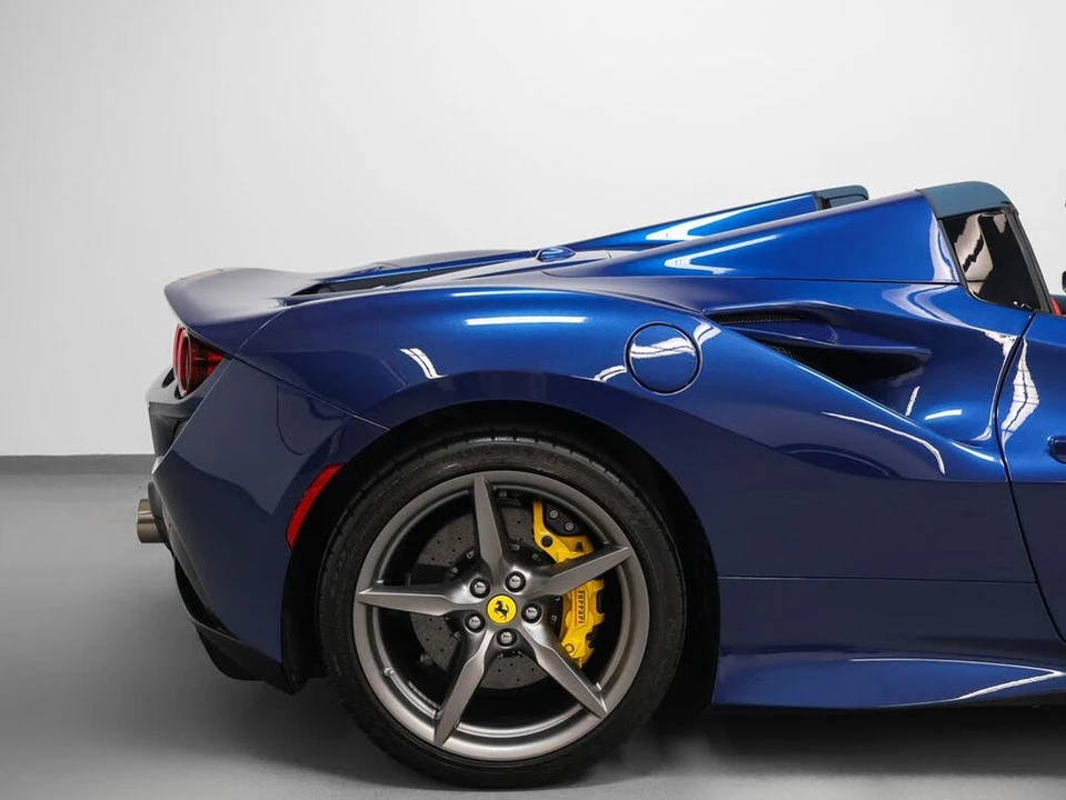 2022 Ferrari F8 Spider - Image 30 of 31