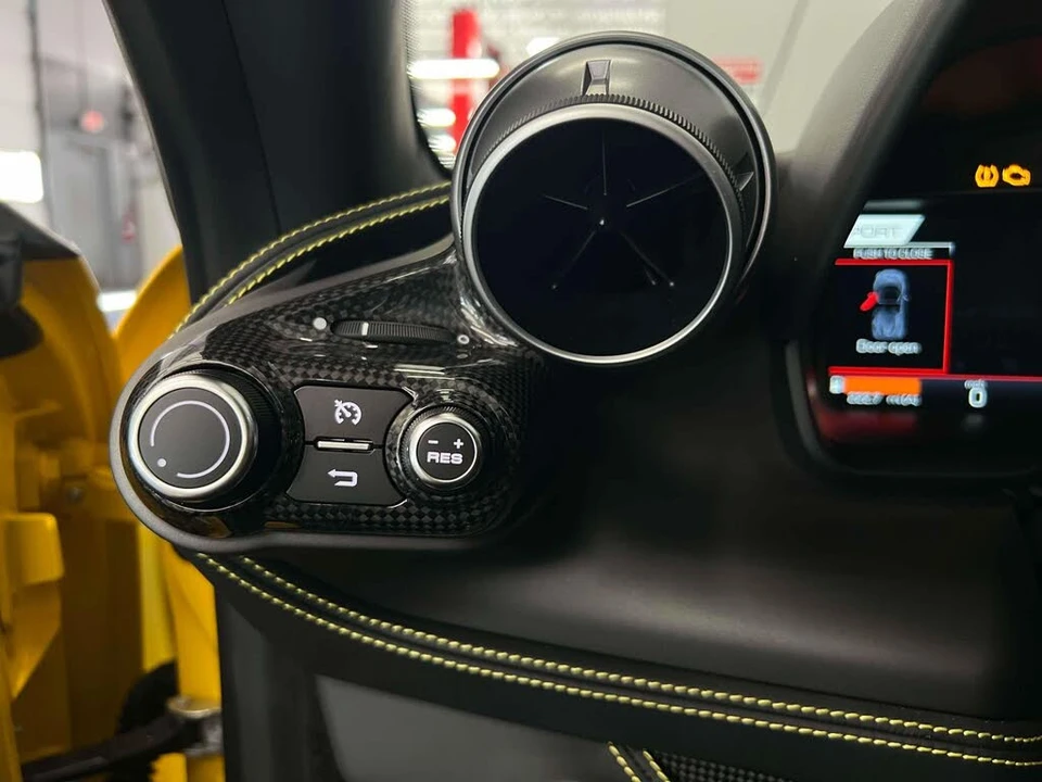 2022 Ferrari F8 Spider - Image 24 of 27