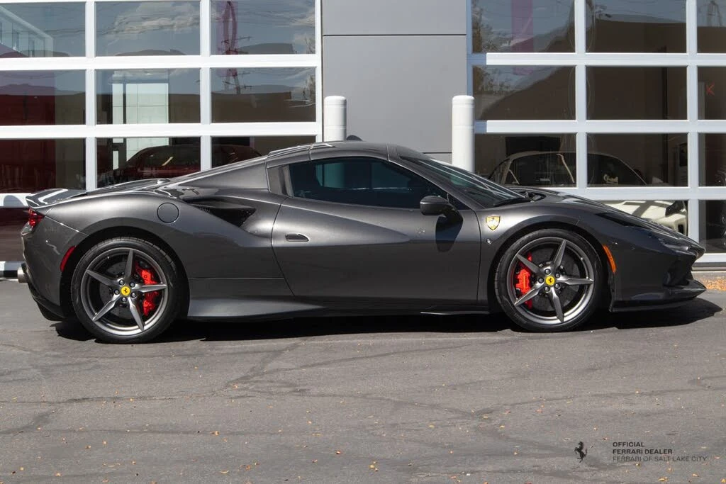 2022 Ferrari F8 Spider - Image 10 of 23